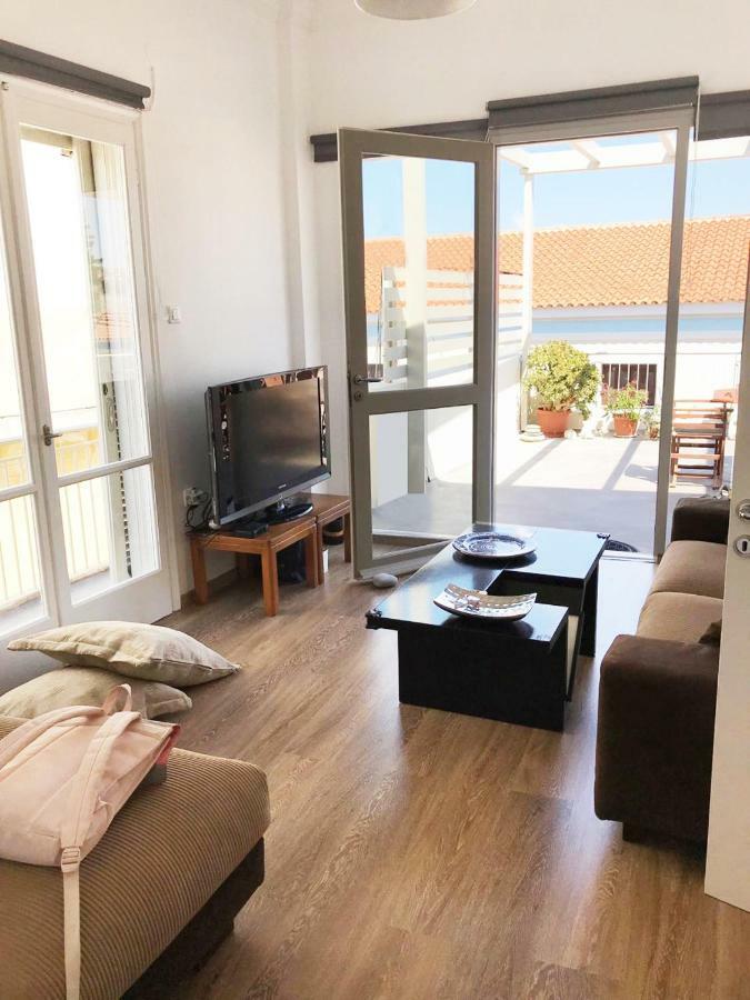 The Roof - Flat Sea View In Aegina Town Apartment ภายนอก รูปภาพ