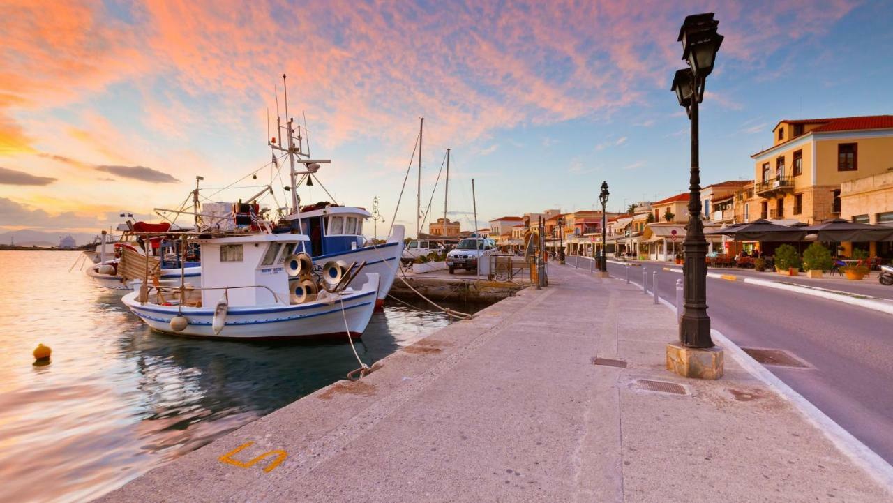 The Roof - Flat Sea View In Aegina Town Apartment ภายนอก รูปภาพ