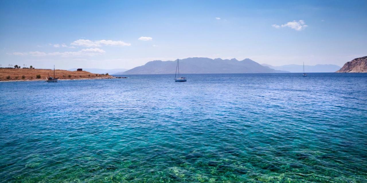 The Roof - Flat Sea View In Aegina Town Apartment ภายนอก รูปภาพ