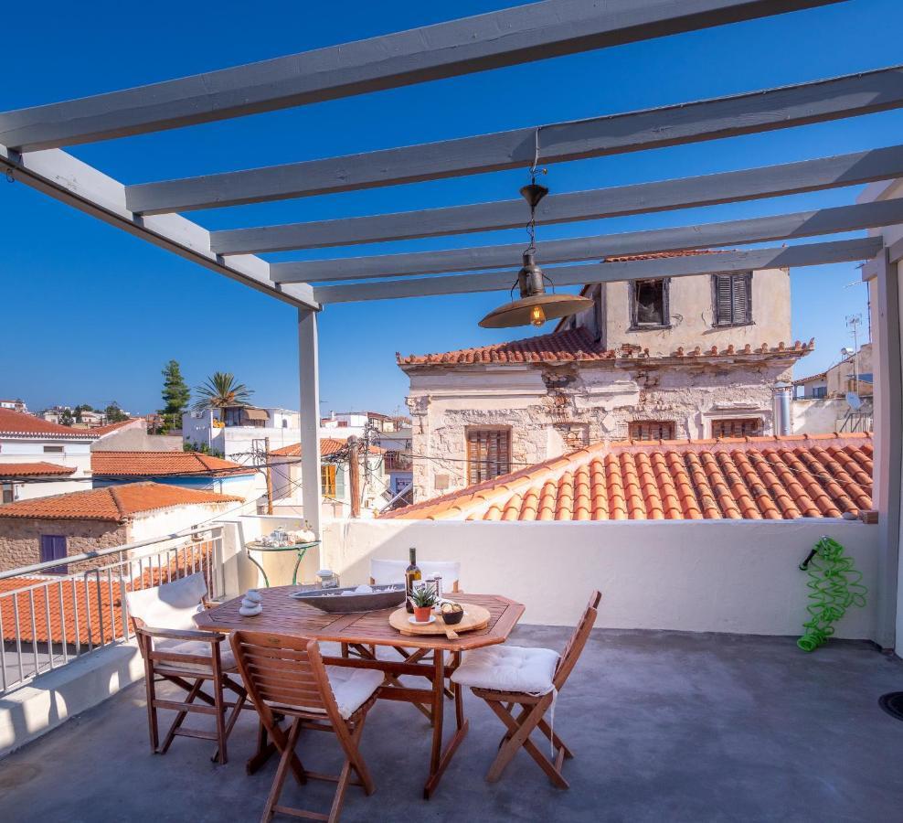 The Roof - Flat Sea View In Aegina Town Apartment ภายนอก รูปภาพ