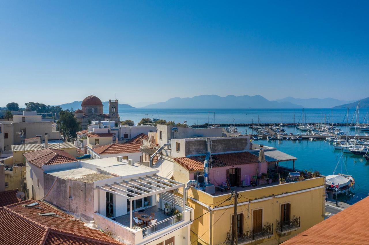 The Roof - Flat Sea View In Aegina Town Apartment ภายนอก รูปภาพ