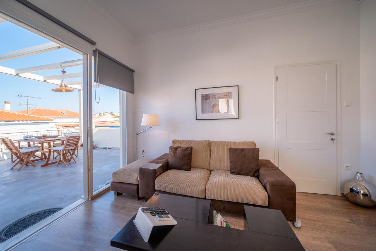 The Roof - Flat Sea View In Aegina Town Apartment ภายนอก รูปภาพ