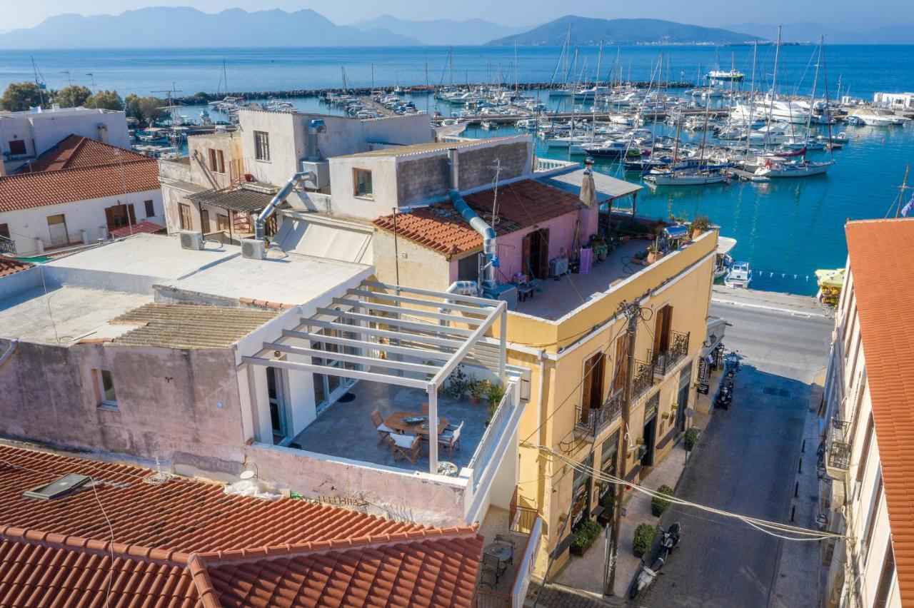The Roof - Flat Sea View In Aegina Town Apartment ภายนอก รูปภาพ